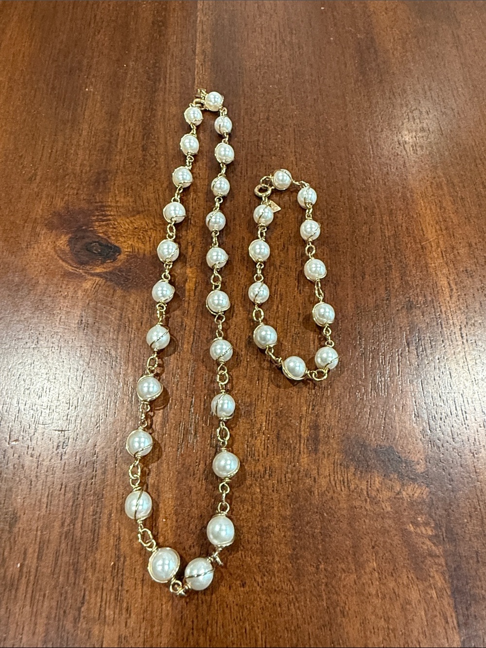 Sarah Coventry Gold-Tone Necklace with White Faux Pearls